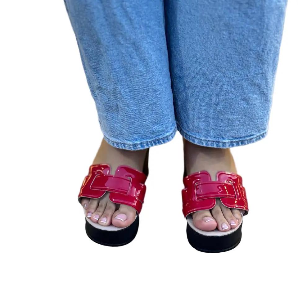 Sandalia Plataforma Char para Mujer – Diseño Moderno y Elegante con Altura Ideal SANDALIA PLATAFORMA CHAR